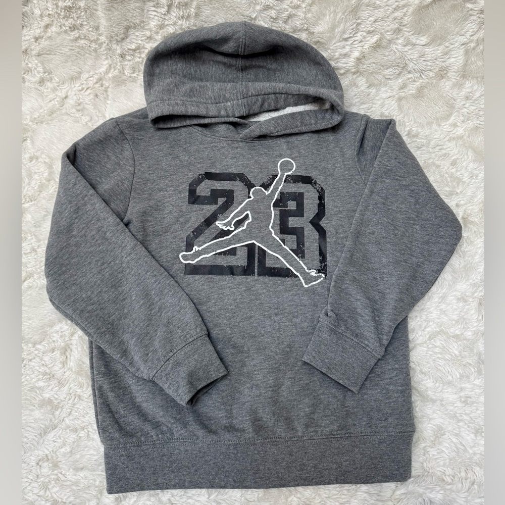 EUC - Kids Jordan Hoodie - Size 7